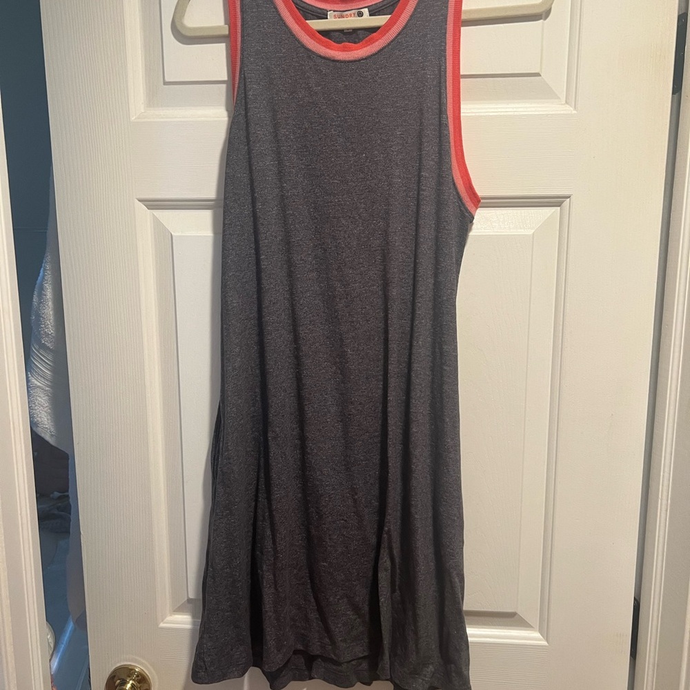 Sundry Gray Top with Pink and Red Accents